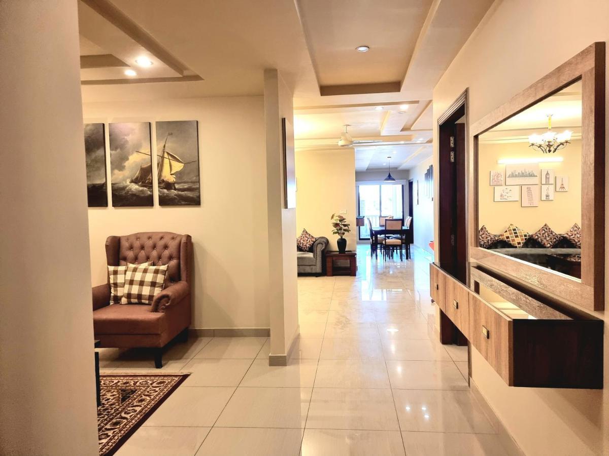 Luxurious Landing Apartments & Suites Bahria Town Rawalpindi Exteriör bild